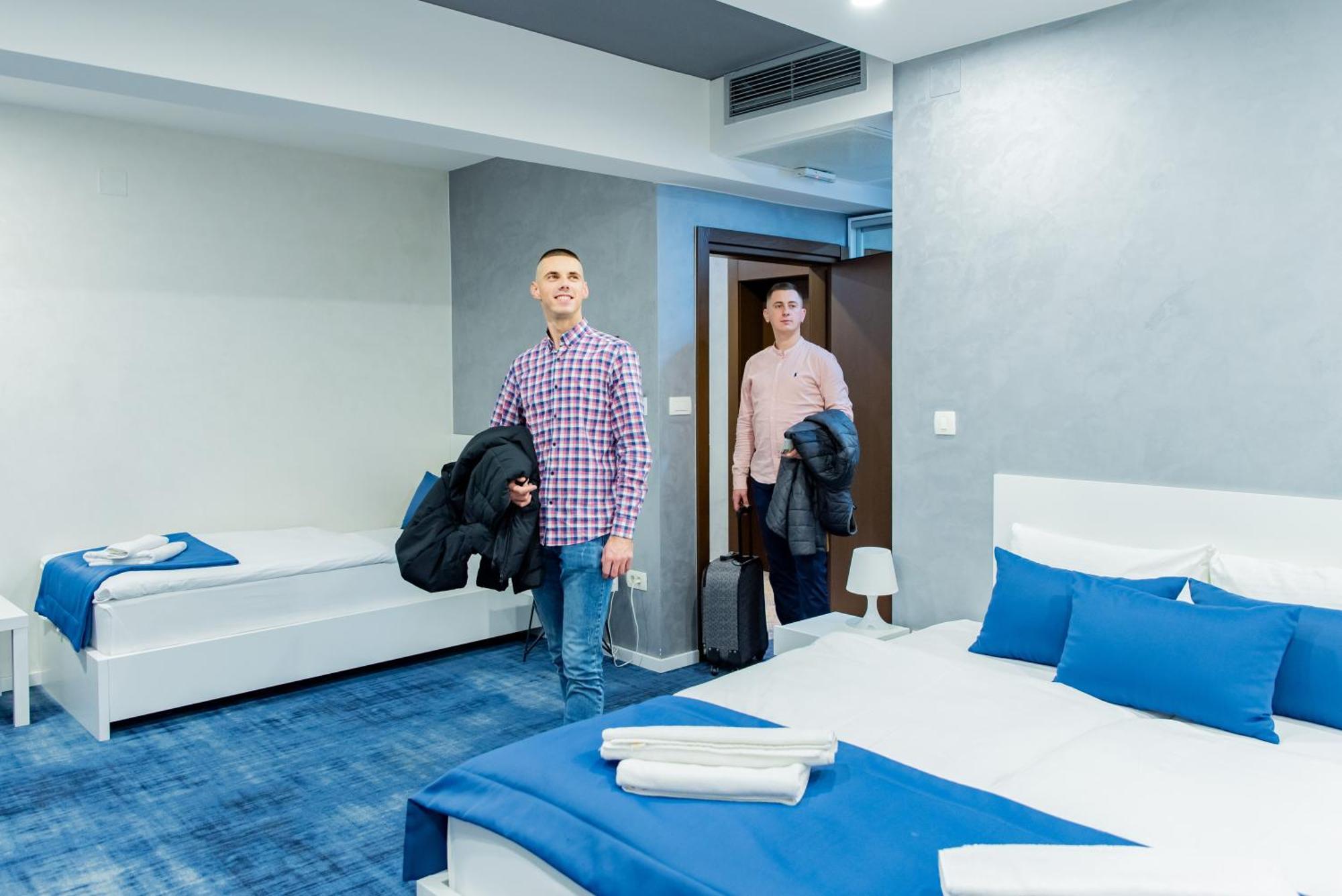 Hotel Biss Зеница Экстерьер фото